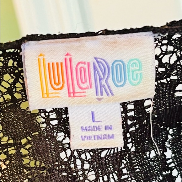 Black lace duster by LuLaRoe Sz L EUC - Picture 6 of 6